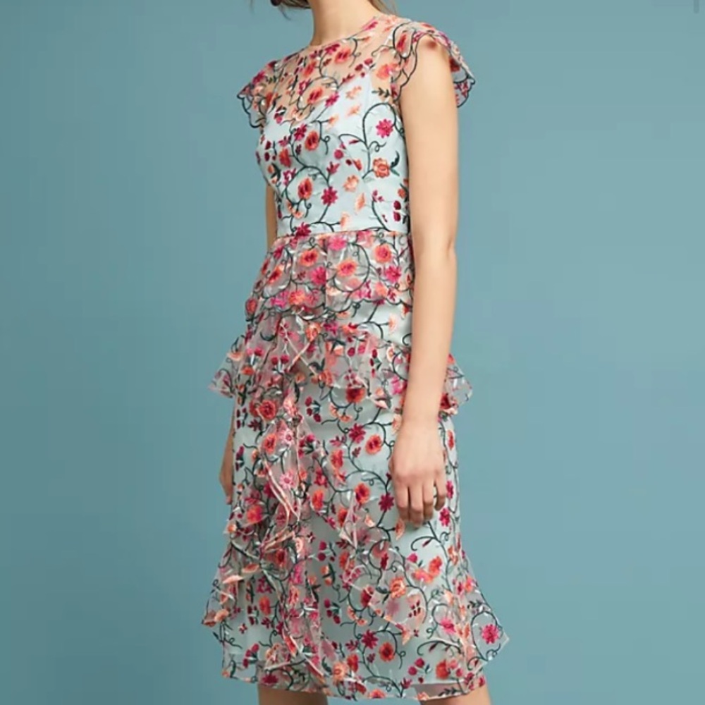 New: ML Monique Lhuillier Garden Party Embroidered Dress. Size 14
